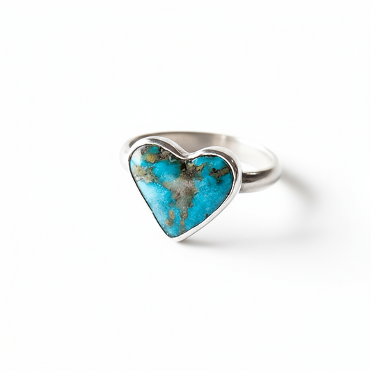 Turquoise Heart silver ring with natural heart-shaped turquoise stone, front view